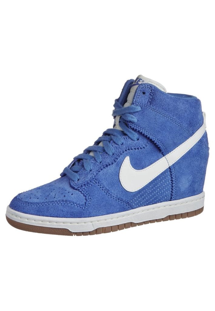 Baskets Dunk Sky High Nike bleu